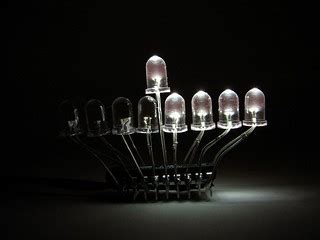 LED Menorah candles - 4 | A DIY mini-LED menorah for hanukka… | Flickr