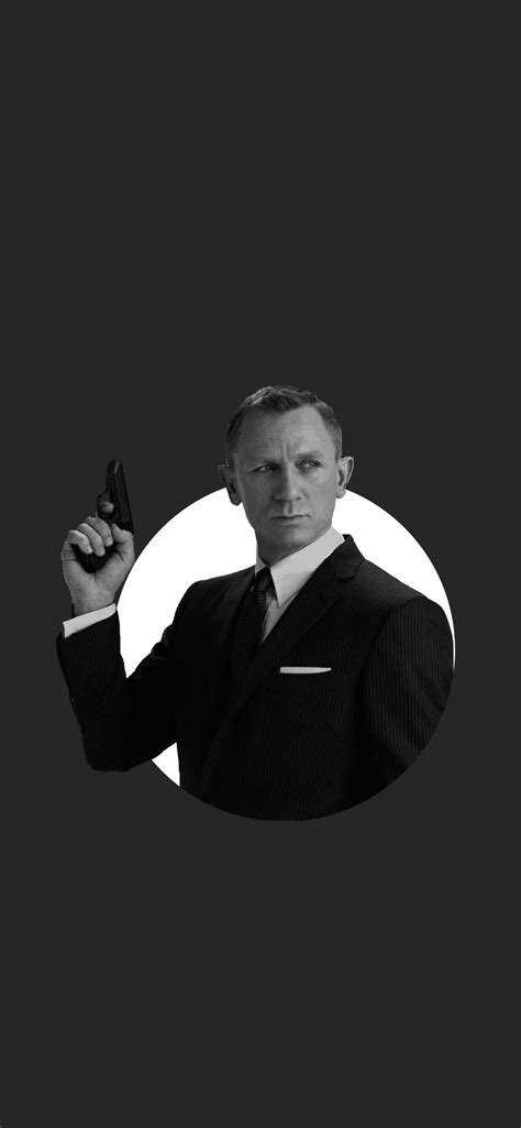 Made this cool Daniel Craig bond iPhone wallpaper hope you like it ...