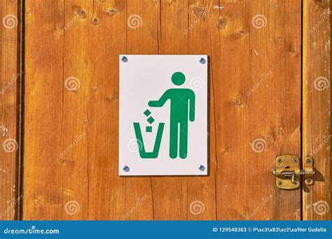 Dustbin sign closeup stock image. Image of disposal - 129548383