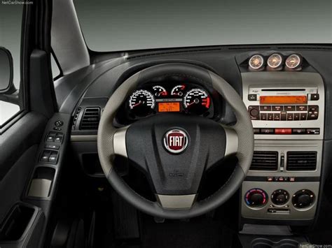 Fiat Idea 2012 interior (1) | BLOGERIN