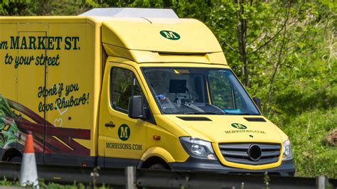 Man snaps up Morrisons delivery slot in December 2021 | The Daily Mash