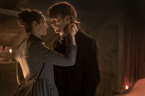 Outlander: 25 best Claire and Jamie moments thus far - Page 25