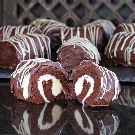 Gluten Free Alchemist: Chocolate Mini Rolls (gluten free) - a flourless ...