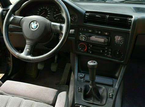 1989 BMW 325i Touring_interior | Barn Finds