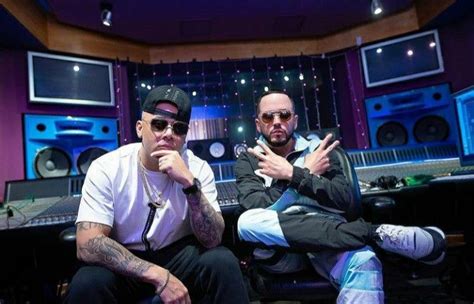 Pin de Julieth Nieto en WISIN Y YANDEL | Wisin y yandel, Reggaeton, Cantantes