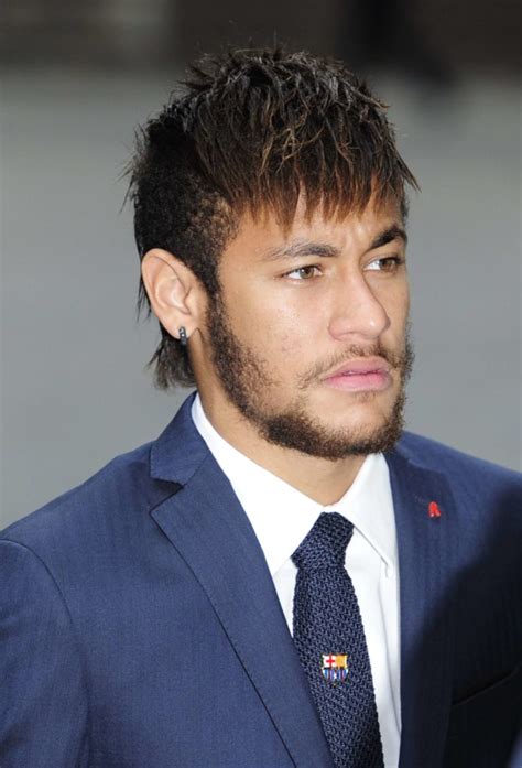 26 Neymar Hairstyles and Haircuts Inspirations