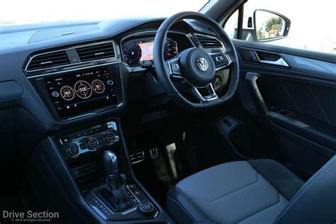 2019 Volkswagen Tiguan 132TSI R-Line Edition Review – Drive Section