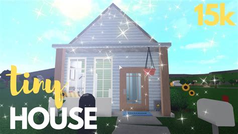 Aesthetic Mini House Bloxburg - I needed to build more on the left, is ...