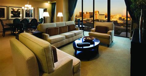 Rio Hotel & Casino from $20. Las Vegas Hotel Deals & Reviews - KAYAK