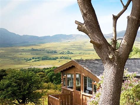 Trawsfynydd Holiday Village log cabins to rent in Wales