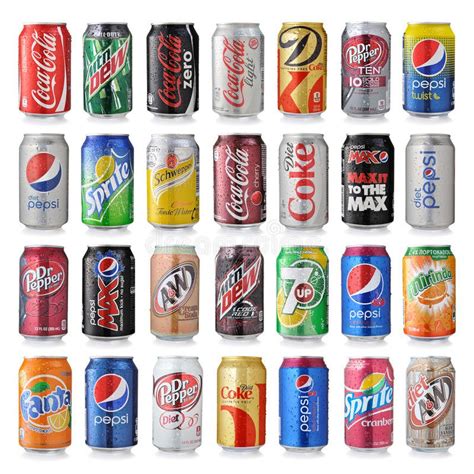 Coca Cola Soft Drink 330mL, Packaging Type: Carton, Rs 10000 /metric ton | ID: 20596192373