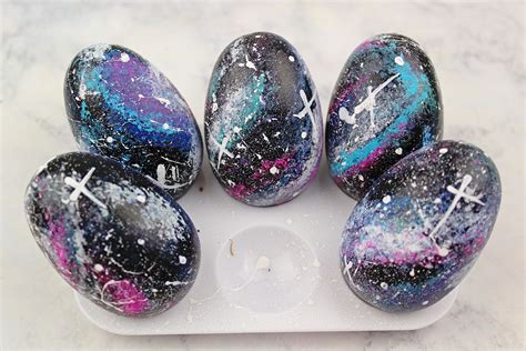 Out Of This World Galaxy Easter Eggs - Extreme Couponing Mom