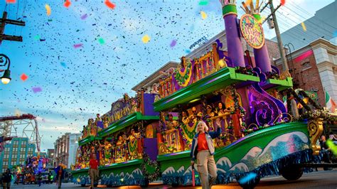 Universal Orlando to feature float ride experience for 2023’s Mardi ...