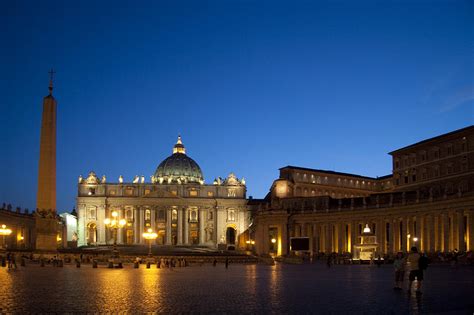 St. Peter's Basilica At Night Photograph by David Smith