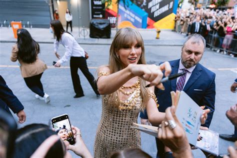 The U.S. Loves Taylor Swift, New Study Finds