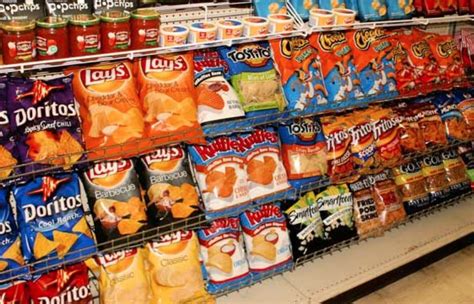 Gas Station Snacks Chips / 13 Vegan Snacks You Can Find At The Gas Station Vegout : Grab a small ...