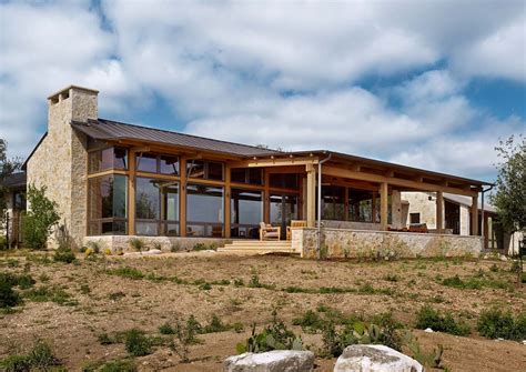 Fresh twist on the classic ranch style home in Texas Hill Country | Hill country homes, Ranch ...