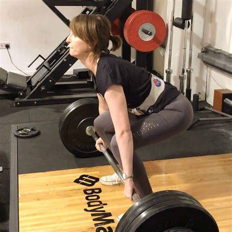 Strength training for runners: 5 ways weightlifting can help you become ...