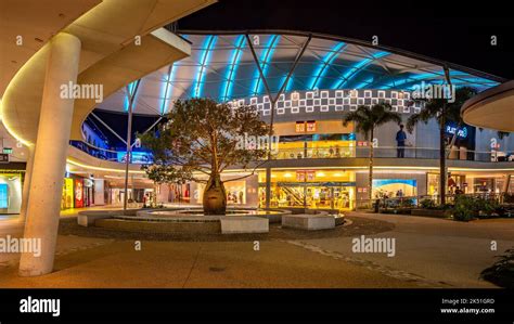 Gold Coast, Australia - Pacific Fair shopping centre illuminated at night Stock Photo - Alamy