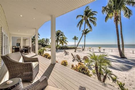 The Best Beach House Rentals in the Country | Beach house rental, Beach house getaway, Beach ...