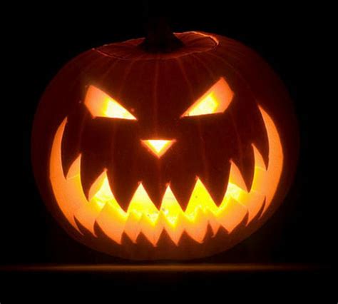 30+ Scary Halloween Pumpkin Carvings