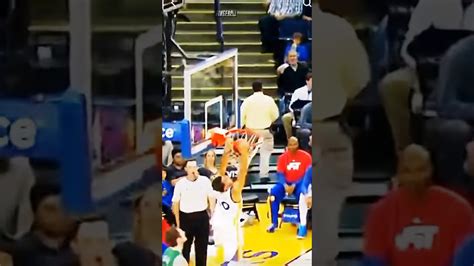 Steph Curry dunking 🥶 #stephencurry - YouTube