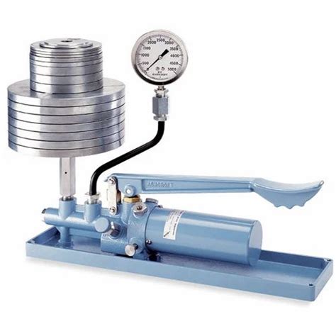 Comtech Analog Dead Weight Pressure Gauge, For Industrial at Rs 8500 in Ahmedabad