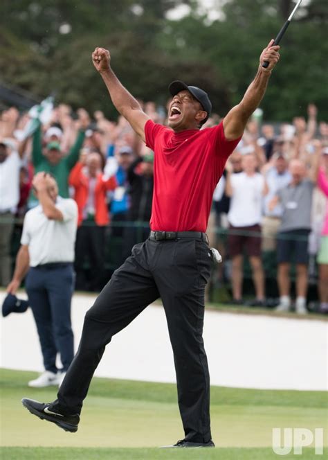 Photo: Tiger Woods wins the 2019 Masters Tournament in Augusta ...