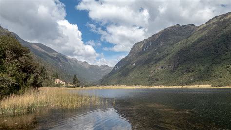 Cajas National Park, Ecuador | Exploring Middle Earth!