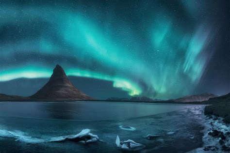 Amazon.com: Iceland Northern Lights Photo Cool Wall Art Print Poster ...