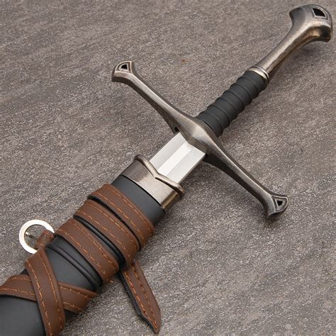 Middle Ages Warrior Short Broad Sword With Black Sheath – Double-Edged Sharp Blade – 22 1/2 ...