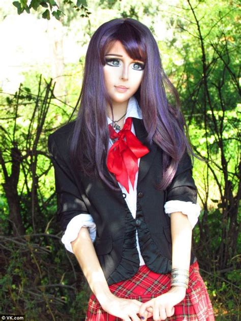 Real-Life Anime Girl: Anastasiya Shpagina Amps Up The Creepy Factor (PHOTO) - dBTechno