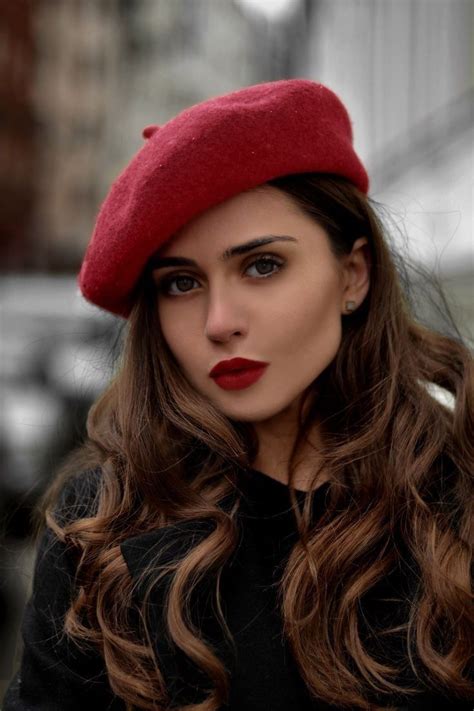 How to wear a french beret 2018 trends in beret hats – Artofit