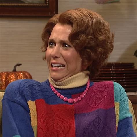 Kristen Wiig Brings Back Fan-Favorite Character to SNL - E! Online - AU