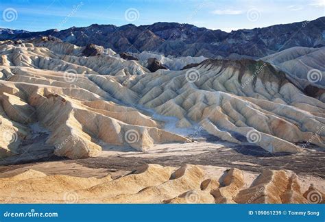 Eroded Geology of Death Valley Zabriskie Point Stock Image - Image of hike, national: 109061239