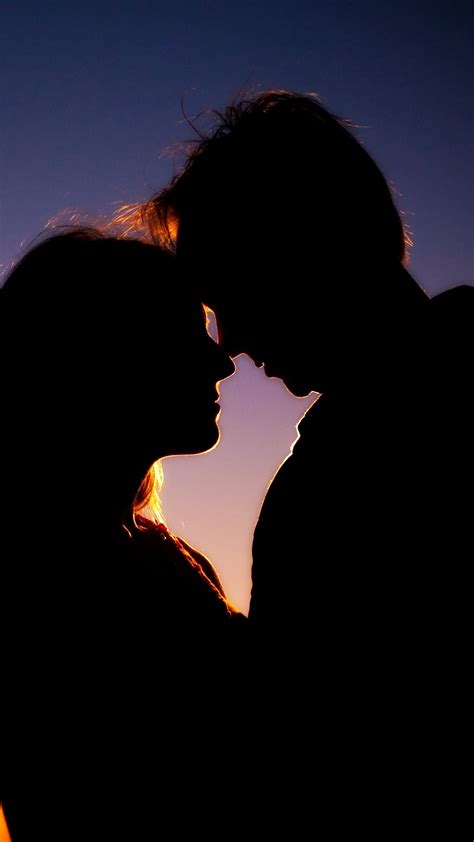 Wallpaper Couple, Silhouettes, Love, Night - Android Lock Screen Love - 1440x2560 Wallpaper ...