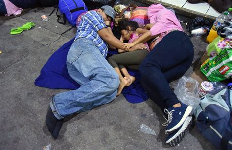 Photos of the Migrant Caravan - The Atlantic