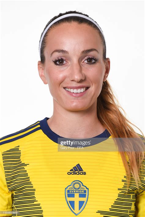 Kosovare Asllani | Womens soccer, Athletic women, Fitness photos