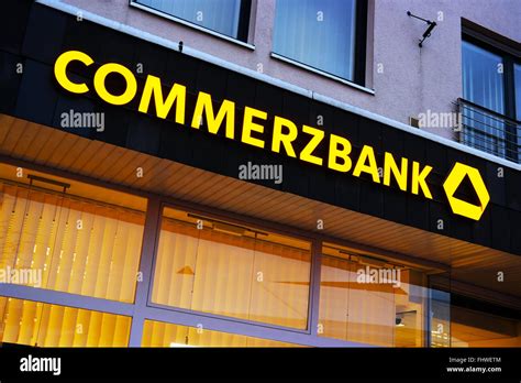 Commerzbank New Logo - Commerzbank Logo Symbol History Png 3840 2160 ...