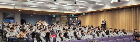 Abbotsford Traditional School visits UFV for a science filled morning – Faculty of Science