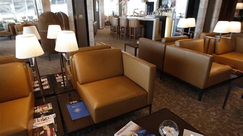 Azerbaijan Airlines 4-Star Lounge Rating at Baku Airport