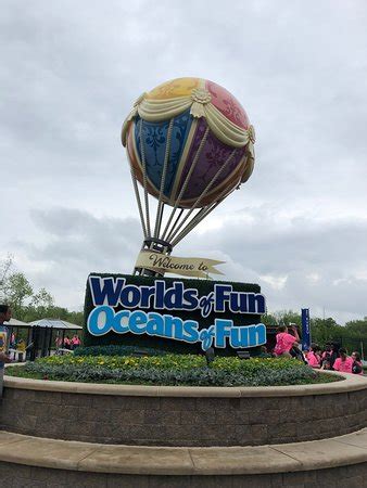 Worlds Of Fun Oceans of Fun (Kansas City) - 2019 All You Need to Know ...