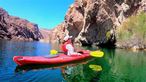 Kayaking the Colorado river: Hoover Dam to Willow Beach (Black canyon ...