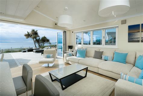 20 Beautiful Beach House Living Room Ideas