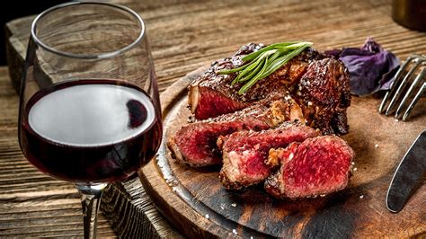 Wine with Steak: Finding the Perfect Pairing - Roam — A ButcherBox Blog - Medium