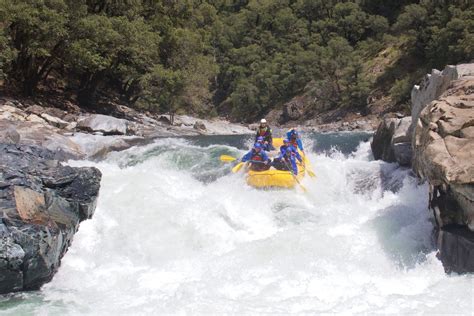 Truckee River Rafting Videos | Raft California