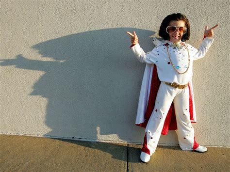 Photos: Elvis Presley impersonators of all shapes, sizes, colors and species