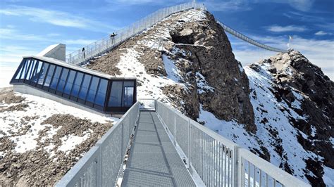 Glacier 3000 Peak Walk: A Unique & Thrilling Experience - SwitzerLanding