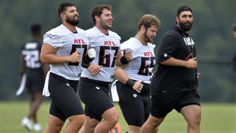 Falcons' HC Arthur Smith Makes Decision on Starting Center: Report