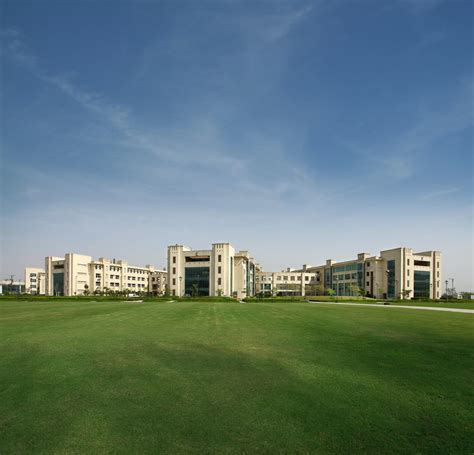 Shiv Nadar University by CP Kukreja Architects - Architizer